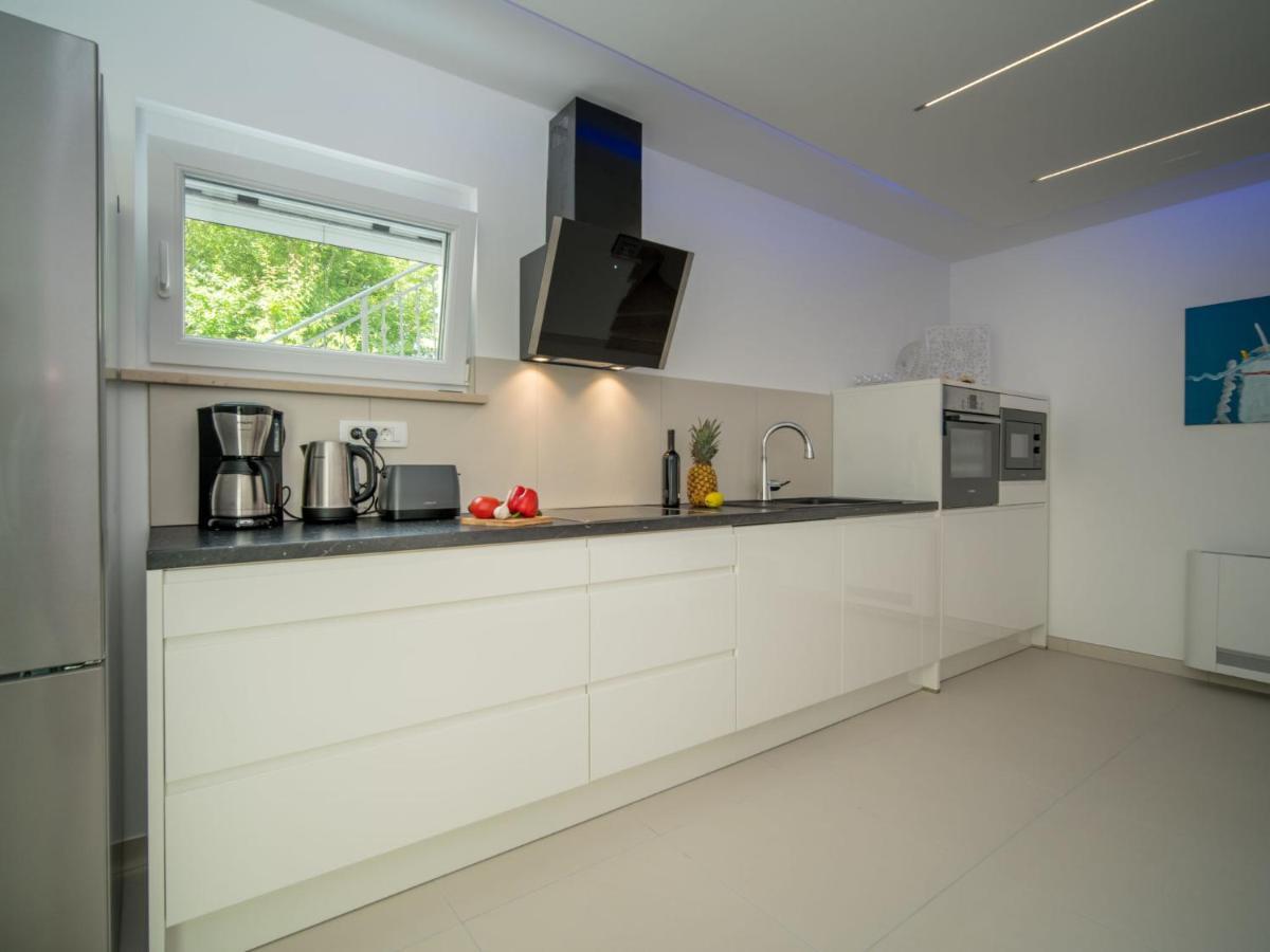 Holiday Home Andela By Interhome Dobrinj Eksteriør billede